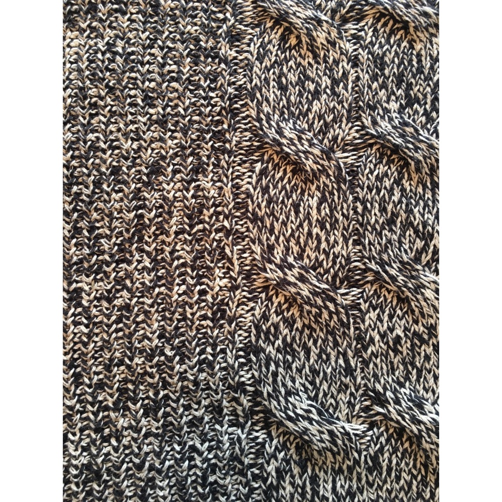 H&M women’s chunky knit sweater - Picture 4 of 6